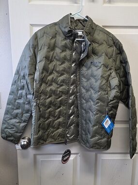 Columbia Delta Ridge Olive Packable Puffer Jacket